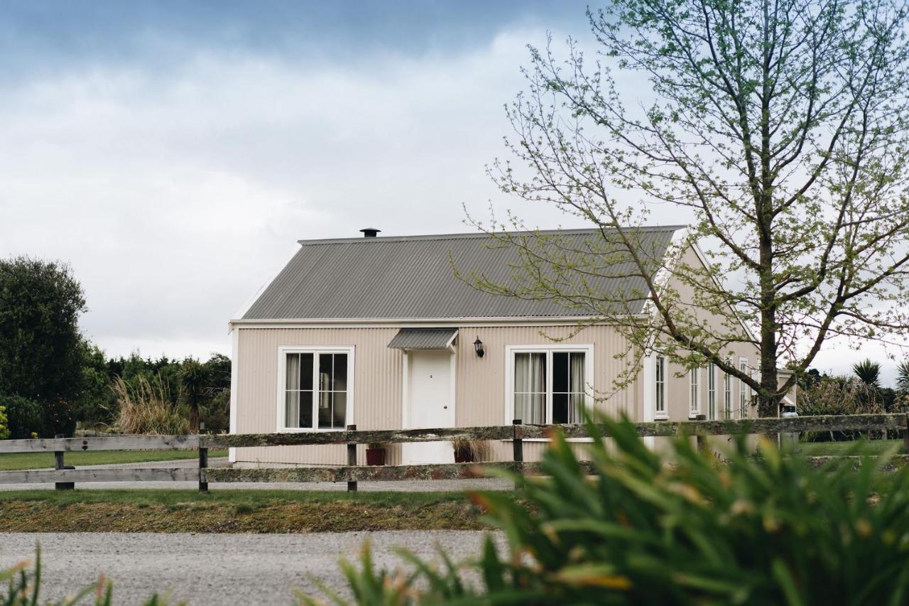 Brackenridge Country Retreat & Spa Martinborough Extérieur photo