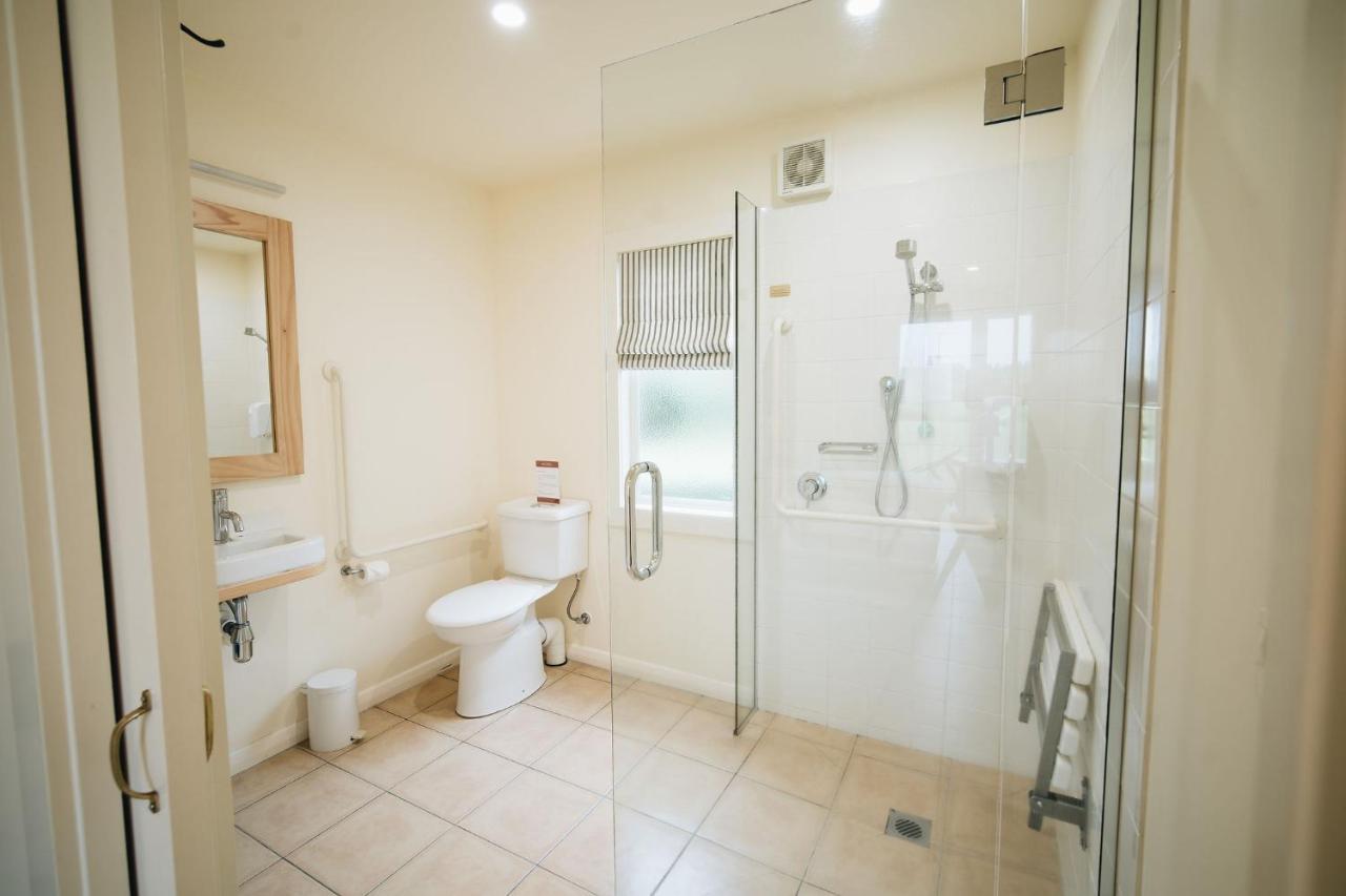 Brackenridge Country Retreat & Spa Martinborough Extérieur photo