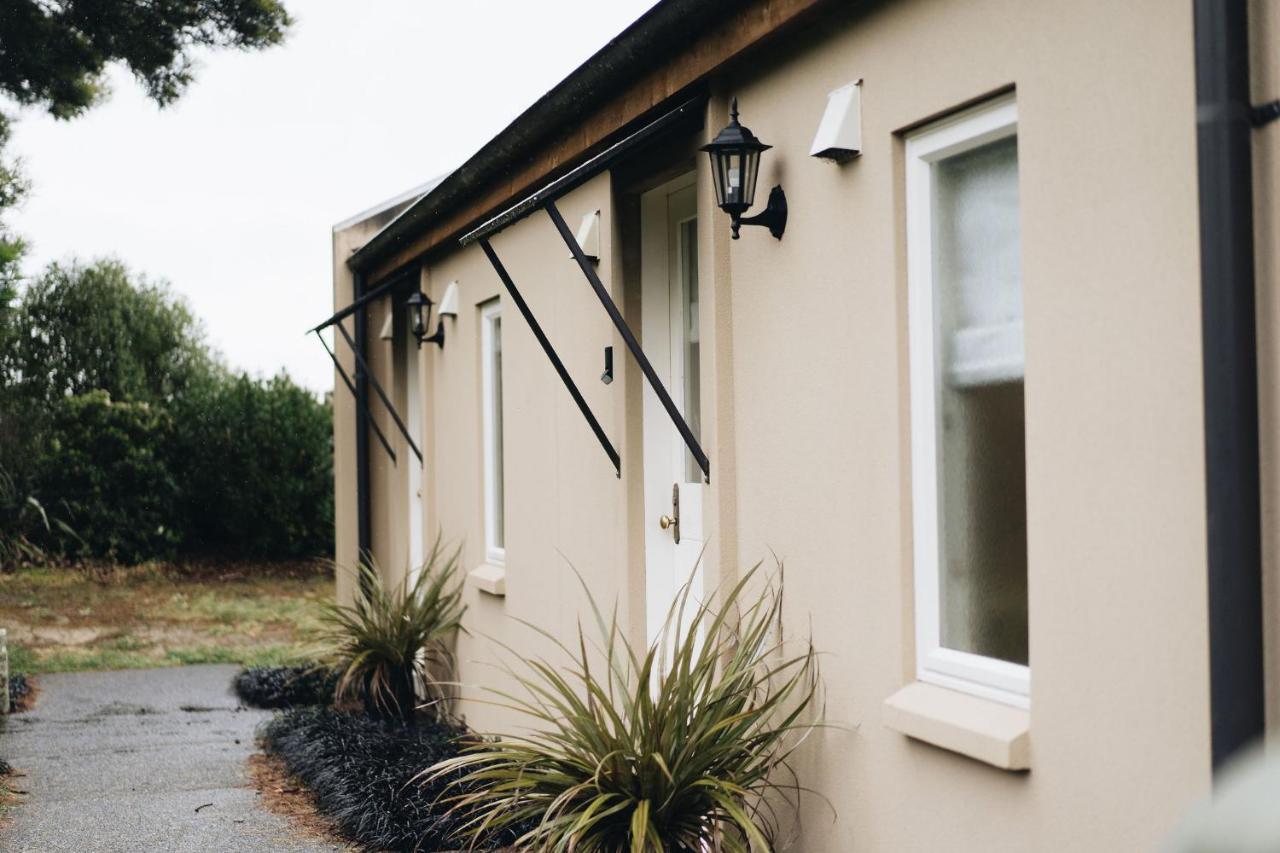 Brackenridge Country Retreat & Spa Martinborough Extérieur photo