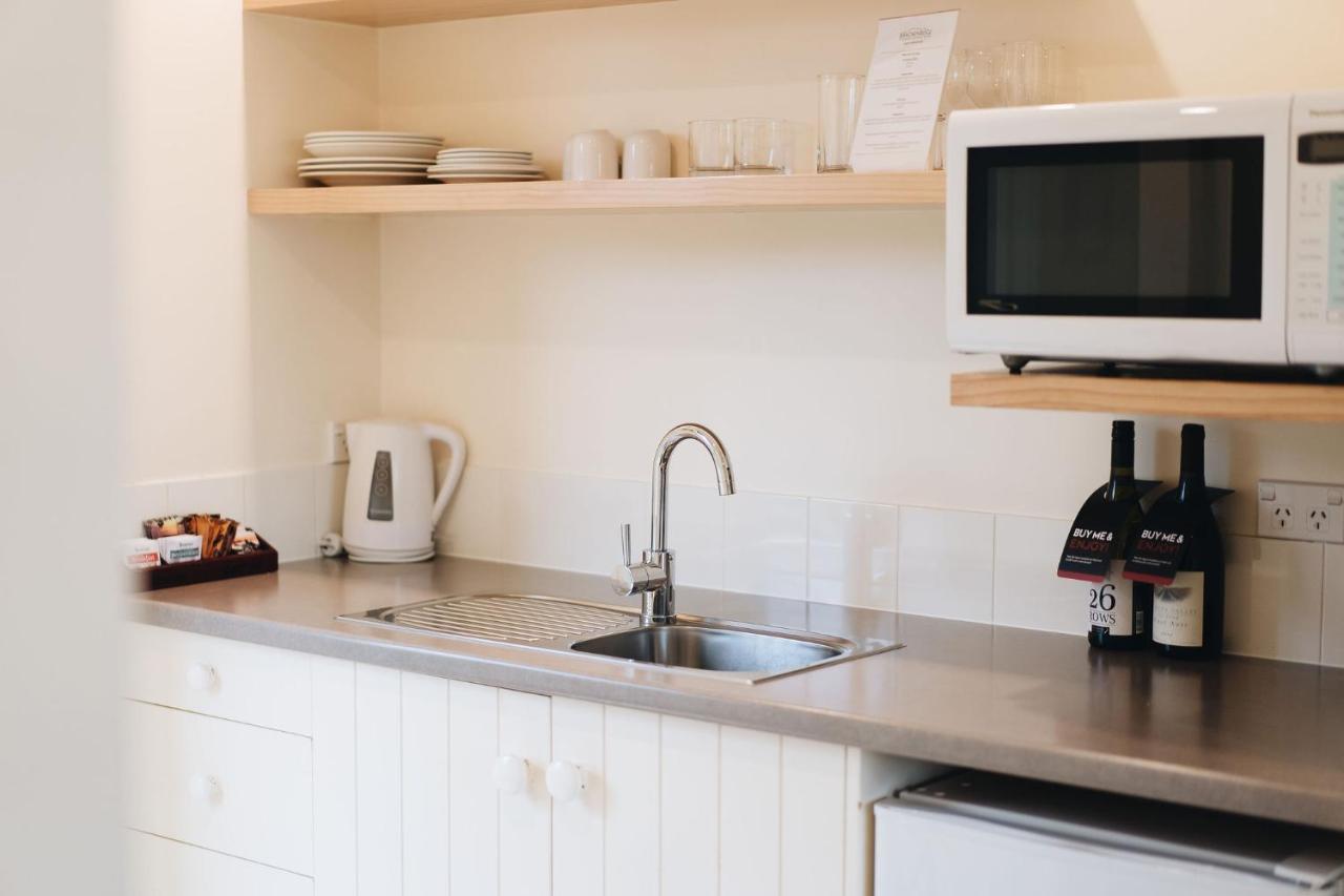 Brackenridge Country Retreat & Spa Martinborough Extérieur photo