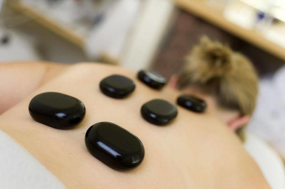 Brackenridge Country Retreat & Spa Martinborough Extérieur photo
