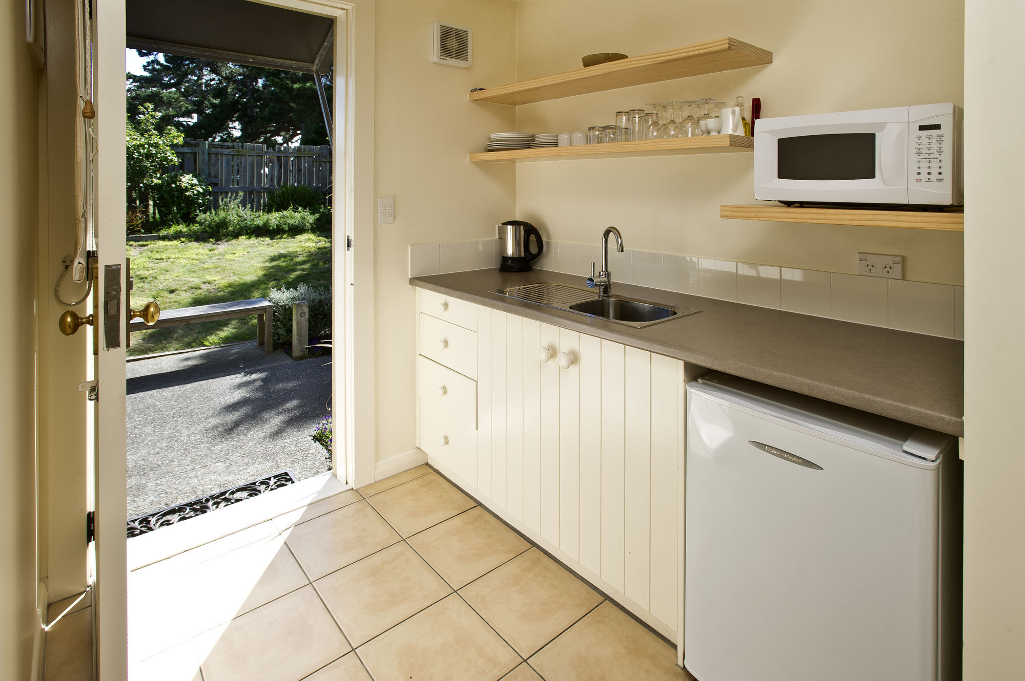 Brackenridge Country Retreat & Spa Martinborough Extérieur photo